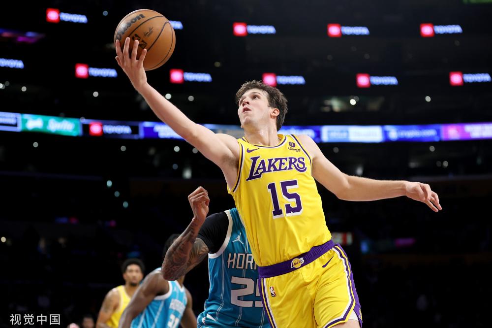 而公牛队在 而公牛队在