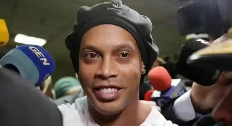 施的受限 施的受限